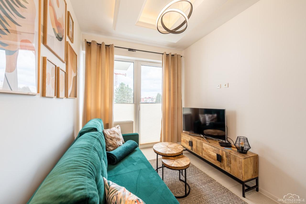 Horyzont Apartamenty - Kapitanski Mostek- Blisko Portu- Sniadania Kolobrzeg Luaran gambar