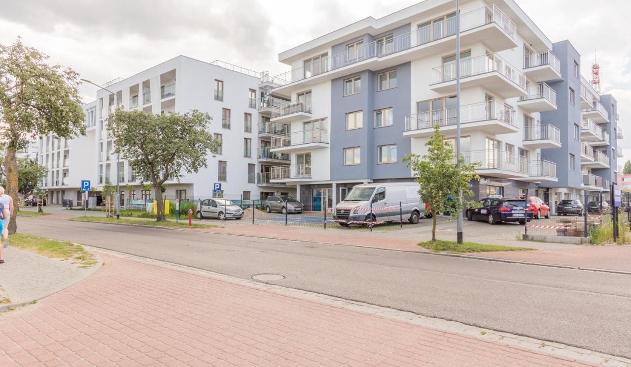 Horyzont Apartamenty - Kapitanski Mostek- Blisko Portu- Sniadania Kolobrzeg Luaran gambar