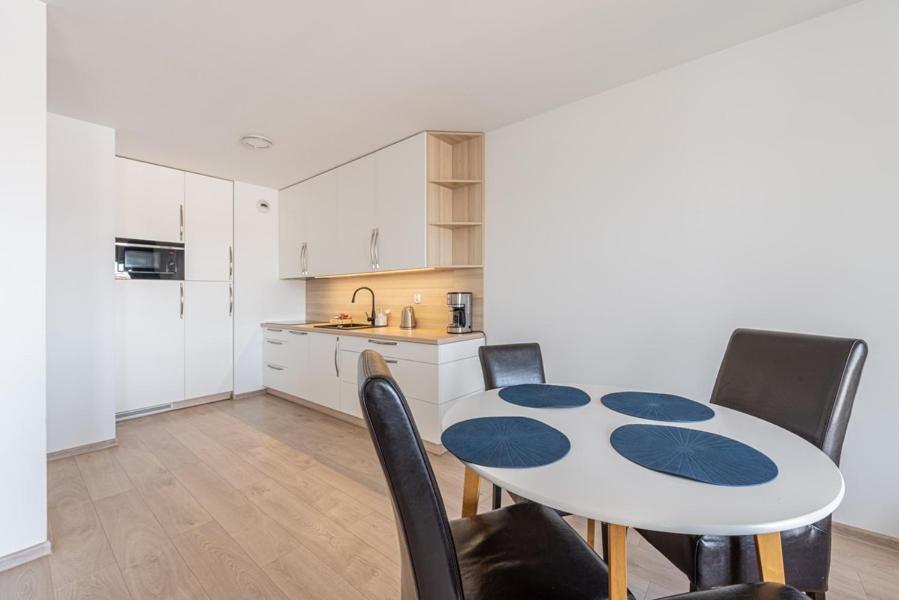 Horyzont Apartamenty - Kapitanski Mostek- Blisko Portu- Sniadania Kolobrzeg Luaran gambar