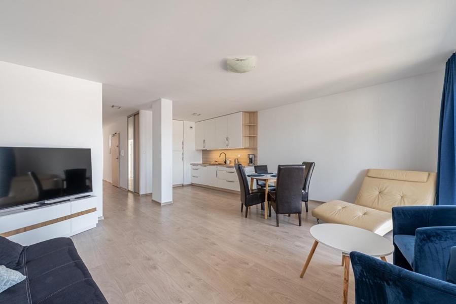 Horyzont Apartamenty - Kapitanski Mostek- Blisko Portu- Sniadania Kolobrzeg Luaran gambar