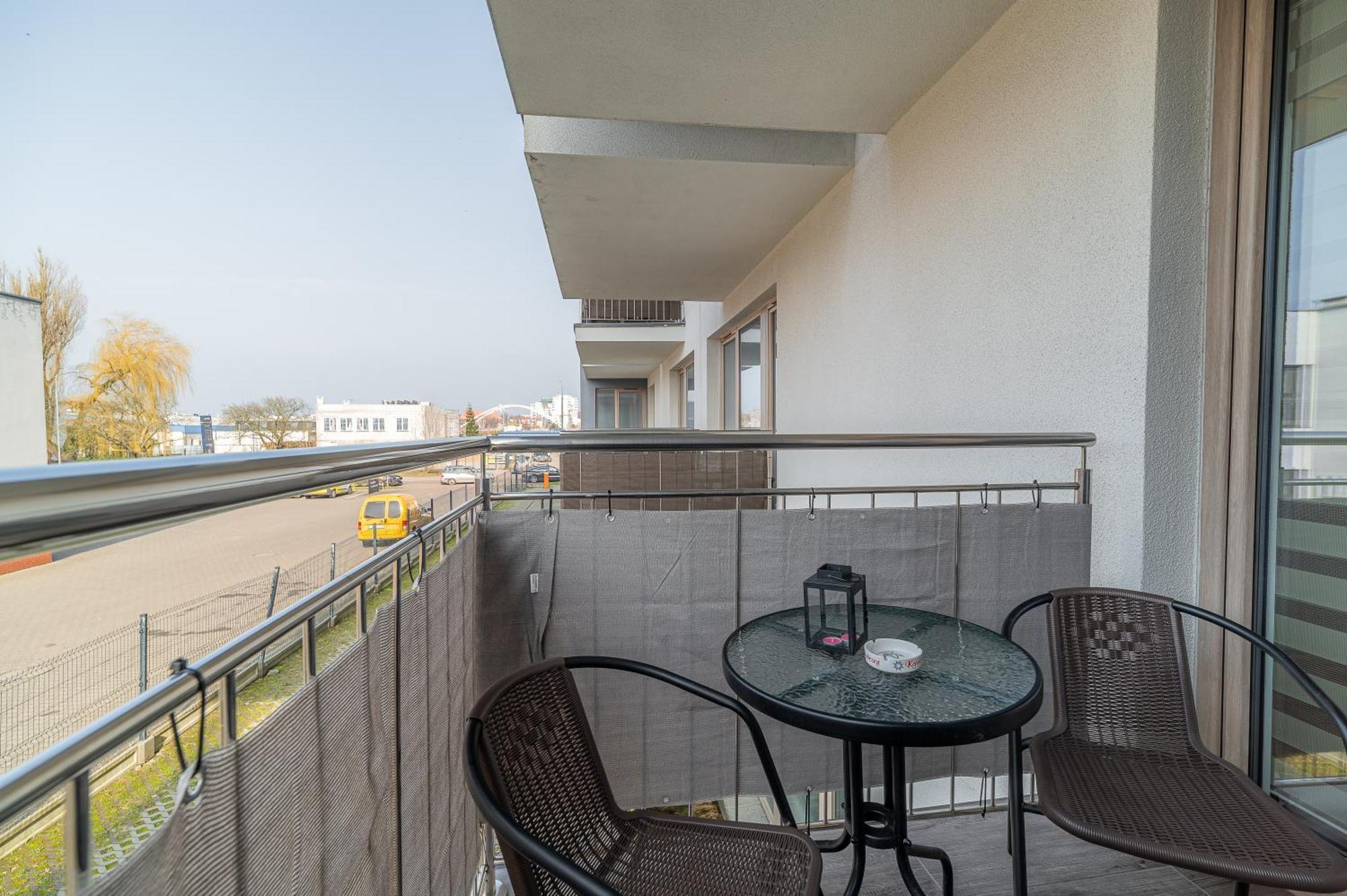 Horyzont Apartamenty - Kapitanski Mostek- Blisko Portu- Sniadania Kolobrzeg Luaran gambar