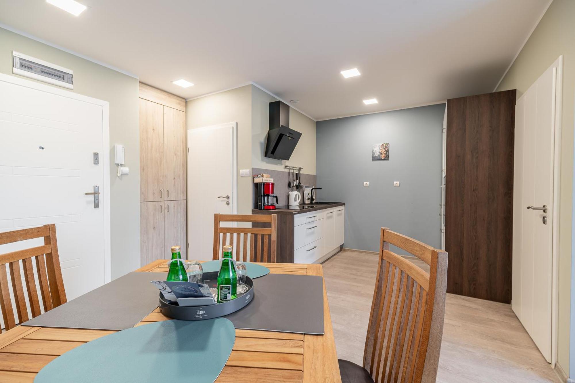 Horyzont Apartamenty - Kapitanski Mostek- Blisko Portu- Sniadania Kolobrzeg Luaran gambar