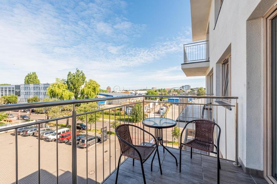 Horyzont Apartamenty - Kapitanski Mostek- Blisko Portu- Sniadania Kolobrzeg Luaran gambar