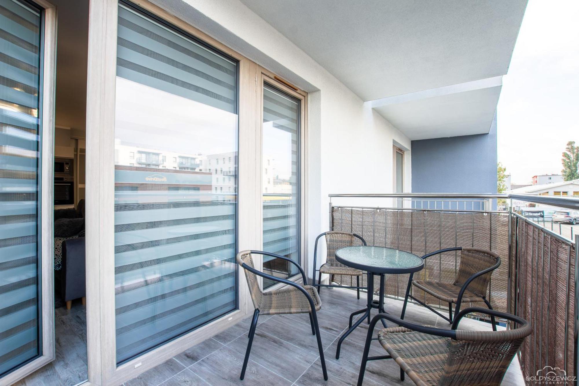 Horyzont Apartamenty - Kapitanski Mostek- Blisko Portu- Sniadania Kolobrzeg Luaran gambar