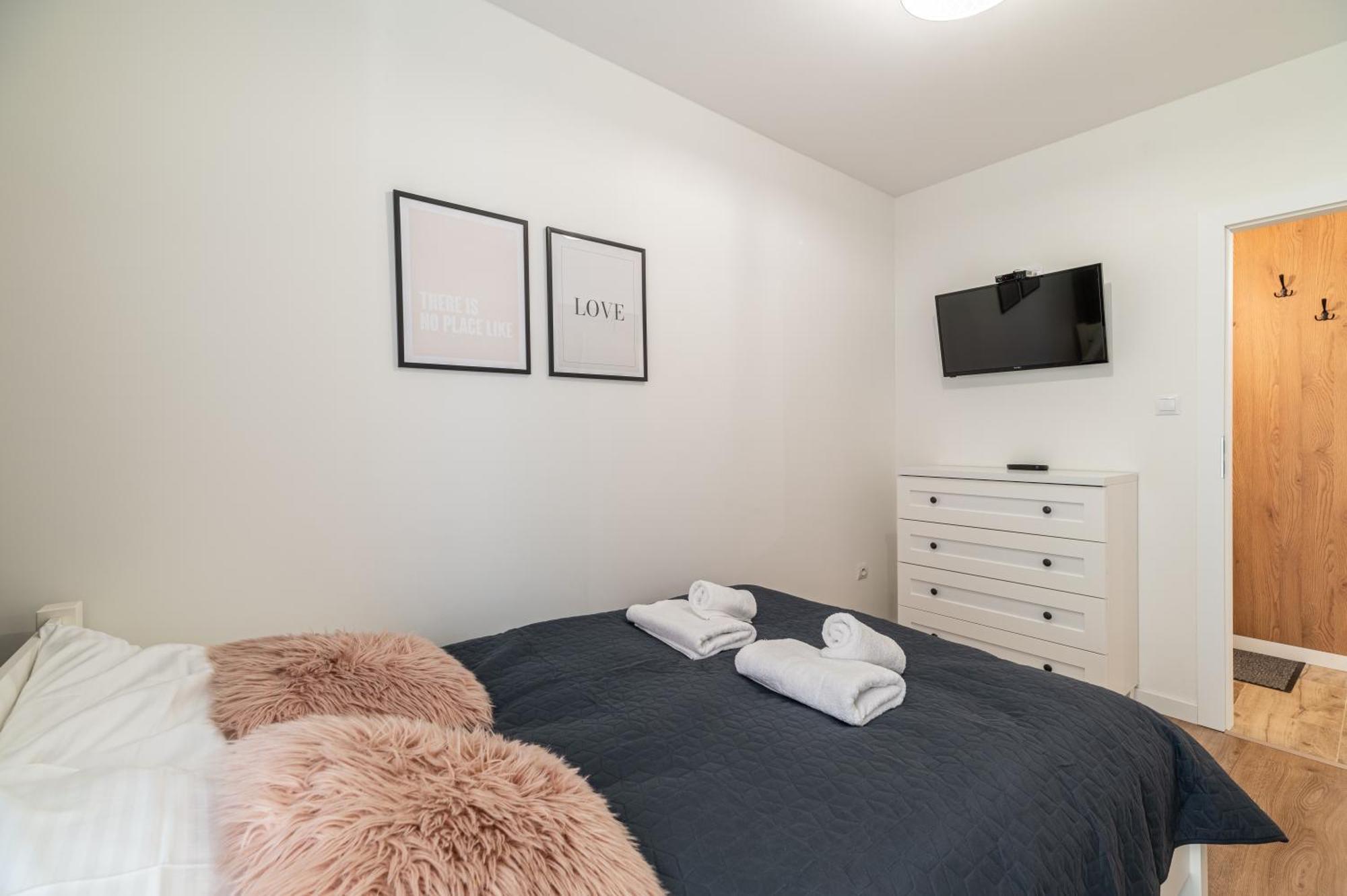 Horyzont Apartamenty - Kapitanski Mostek- Blisko Portu- Sniadania Kolobrzeg Luaran gambar